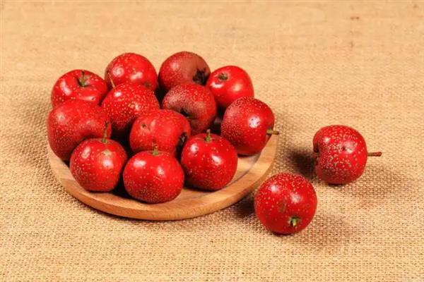 山楂是什么季节的水果,属于秋季的时令水果